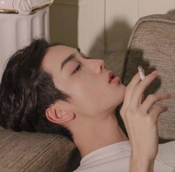 男生申请QQ小号78％是用来做这3件事的男生：别说秃噜嘴